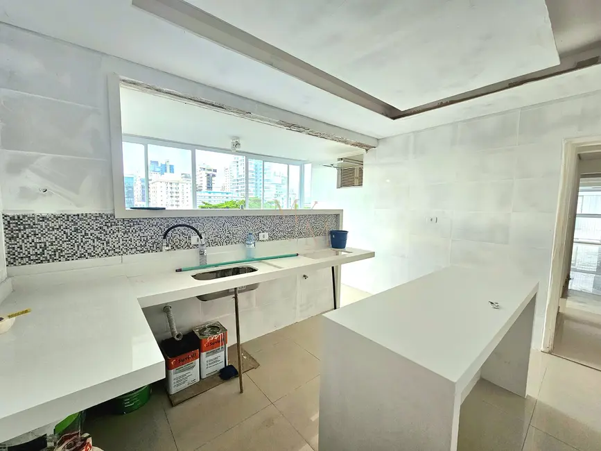Apartamento com 2 quartos para alugar, 130m2 em Aparecida, Santos - SP - imagem 8 Foto 8 de Apartamento com 2 quartos para alugar, 130m2 em Aparecida, Santos - SP