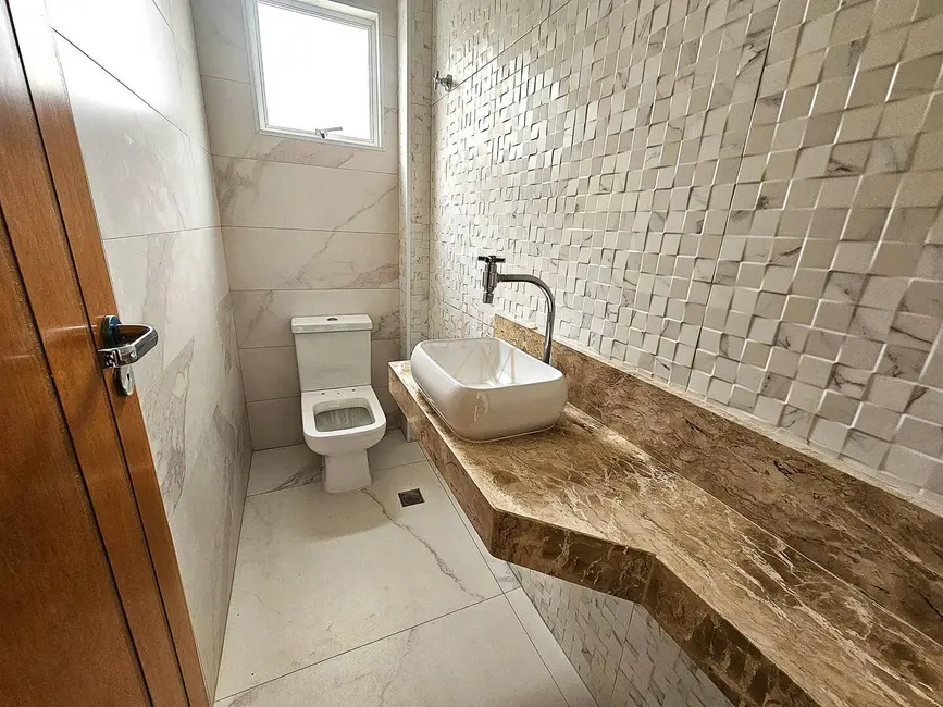 Foto 7 de Casa com 4 quartos à venda, 240m2 em Campo Grande, Santos - SP