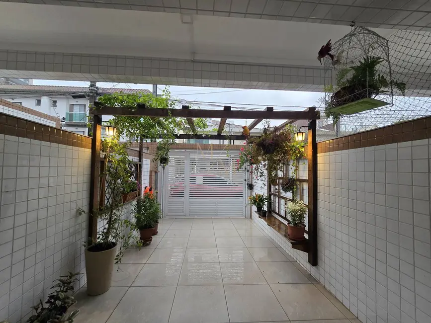 Casa com 3 quartos à venda, 129160m2 em Ponta da Praia, Santos - SP - imagem 1 Foto 1 de Casa com 3 quartos à venda, 129160m2 em Ponta da Praia, Santos - SP