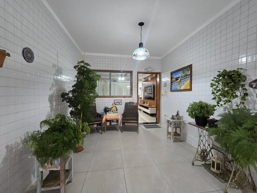 Casa com 3 quartos à venda, 129160m2 em Ponta da Praia, Santos - SP - imagem 3 Foto 3 de Casa com 3 quartos à venda, 129160m2 em Ponta da Praia, Santos - SP