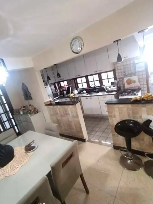 Sobrado com 2 quartos à venda, 120m2 em Boqueirão, Santos - SP - imagem 7 Foto 7 de Sobrado com 2 quartos à venda, 120m2 em Boqueirão, Santos - SP