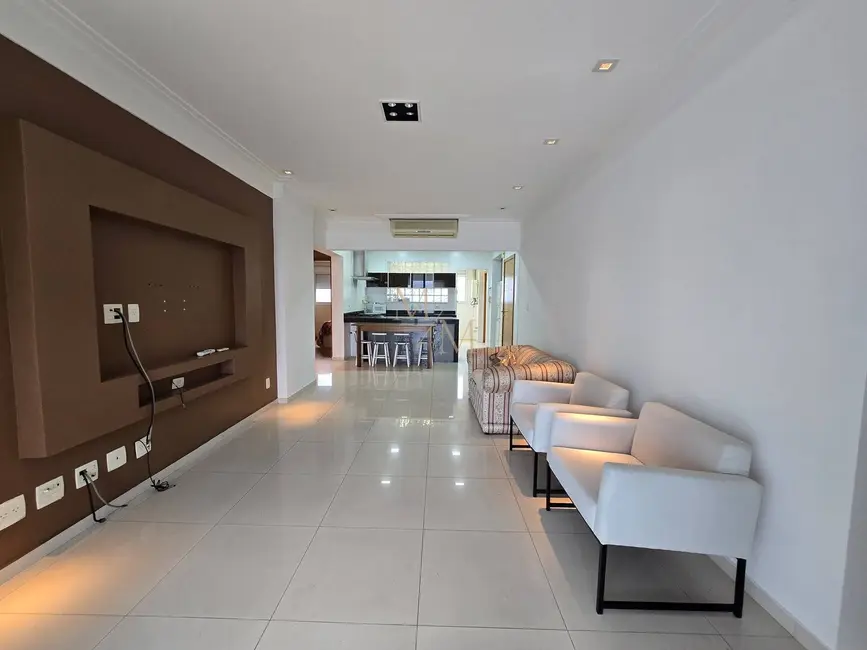 Apartamento com 3 quartos para alugar, 145m2 em Aparecida, Santos - SP - imagem 8 Foto 8 de Apartamento com 3 quartos para alugar, 145m2 em Aparecida, Santos - SP