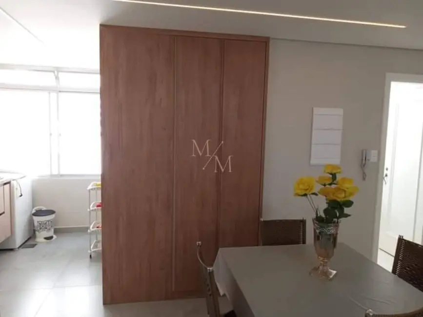 Foto 5 de Apartamento com 2 quartos à venda, 71m2 em Embaré, Santos - SP