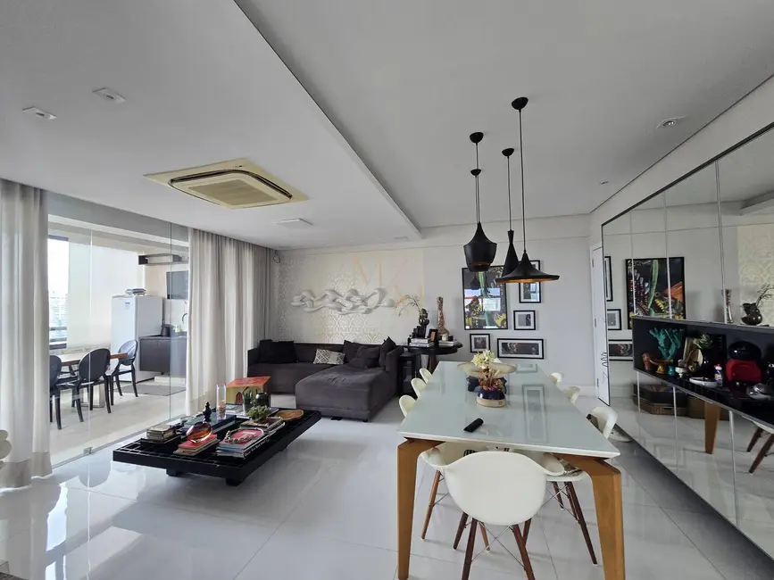 Foto 1 de Apartamento com 3 quartos à venda, 191m2 em Embaré, Santos - SP