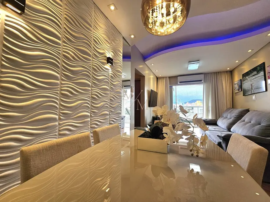 Foto 3 de Apartamento com 2 quartos à venda, 88m2 em Encruzilhada, Santos - SP