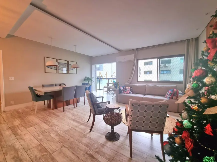 Foto 2 de Apartamento com 3 quartos à venda, 147m2 em Boqueirão, Santos - SP