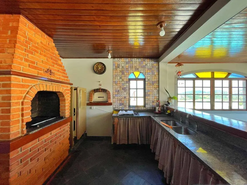 Foto 6 de Chácara com 4 quartos à venda, 1000m2 em Igarata - SP