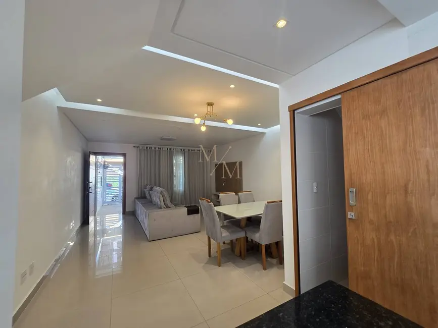 Foto 2 de Casa com 3 quartos à venda, 116m2 em Aparecida, Santos - SP