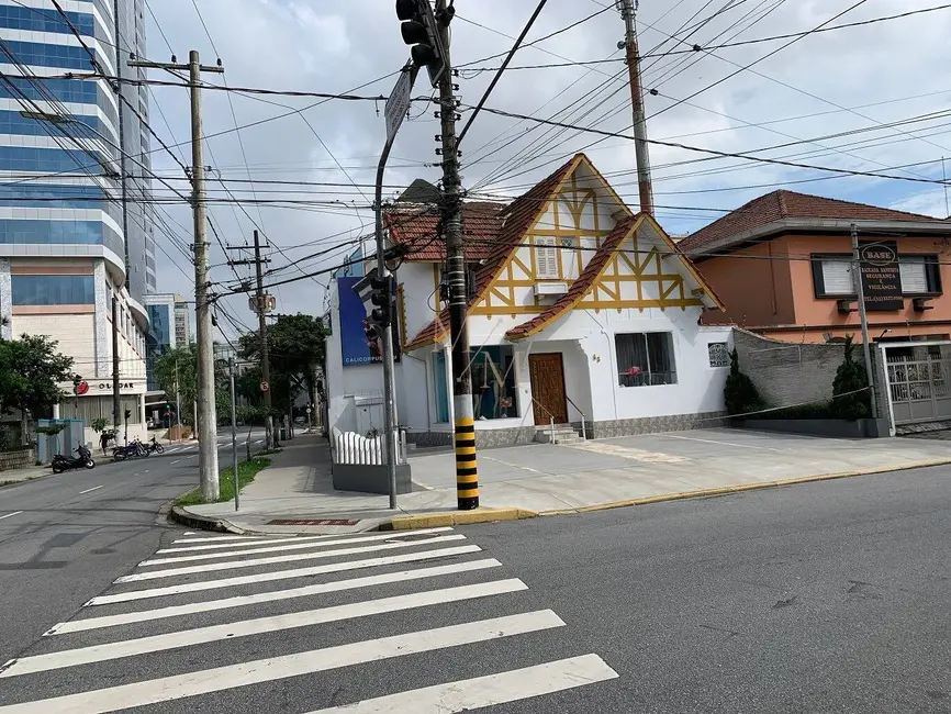 Casa à venda e para alugar, 264m2 em Aparecida, Santos - SP - imagem 3 Foto 3 de Casa à venda e para alugar, 264m2 em Aparecida, Santos - SP