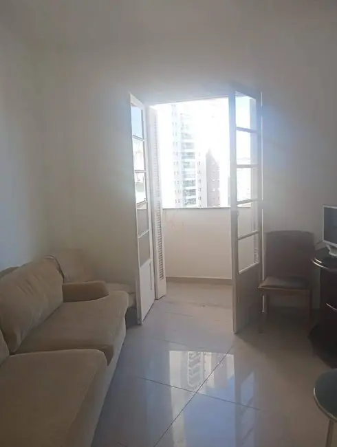 Apartamento com 2 quartos para alugar, 60m2 em Macuco, Santos - SP - imagem 5 Foto 5 de Apartamento com 2 quartos para alugar, 60m2 em Macuco, Santos - SP