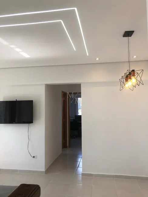 Apartamento com 2 quartos para alugar, 60m2 em Macuco, Santos - SP - imagem 6 Foto 6 de Apartamento com 2 quartos para alugar, 60m2 em Macuco, Santos - SP