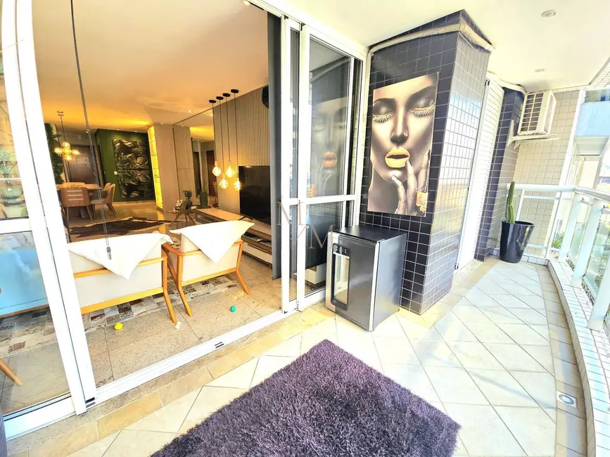 Foto 9 de Apartamento com 3 quartos à venda, 160m2 em Pompéia, Santos - SP