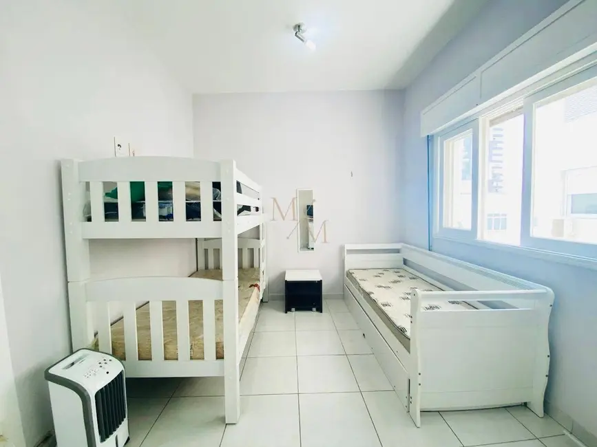 Foto 4 de Kitnet com 1 quarto à venda, 33m2 em Embaré, Santos - SP