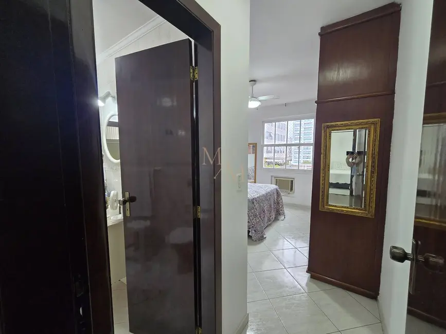 Apartamento com 3 quartos à venda, 138m2 em Embaré, Santos - SP - imagem 7 Foto 7 de Apartamento com 3 quartos à venda, 138m2 em Embaré, Santos - SP
