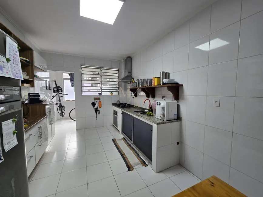 Apartamento com 2 quartos à venda, 81m2 em Embaré, Santos - SP - imagem 8 Foto 8 de Apartamento com 2 quartos à venda, 81m2 em Embaré, Santos - SP