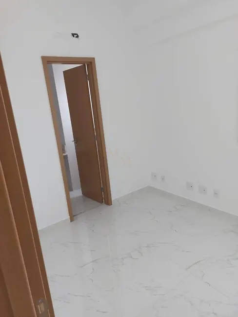 Apartamento com 2 quartos à venda, 87m2 em Gonzaga, Santos - SP - imagem 5 Foto 5 de Apartamento com 2 quartos à venda, 87m2 em Gonzaga, Santos - SP