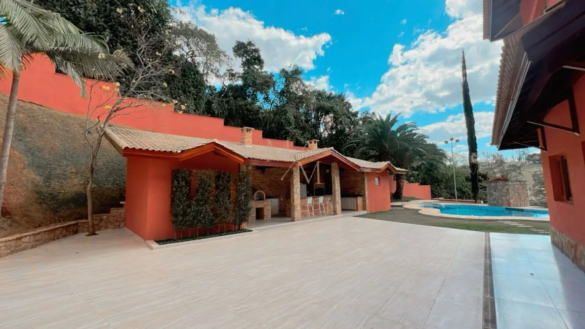 Foto 5 de Chácara com 5 quartos à venda, 815m2 em Chácaras Copaco, Aruja - SP