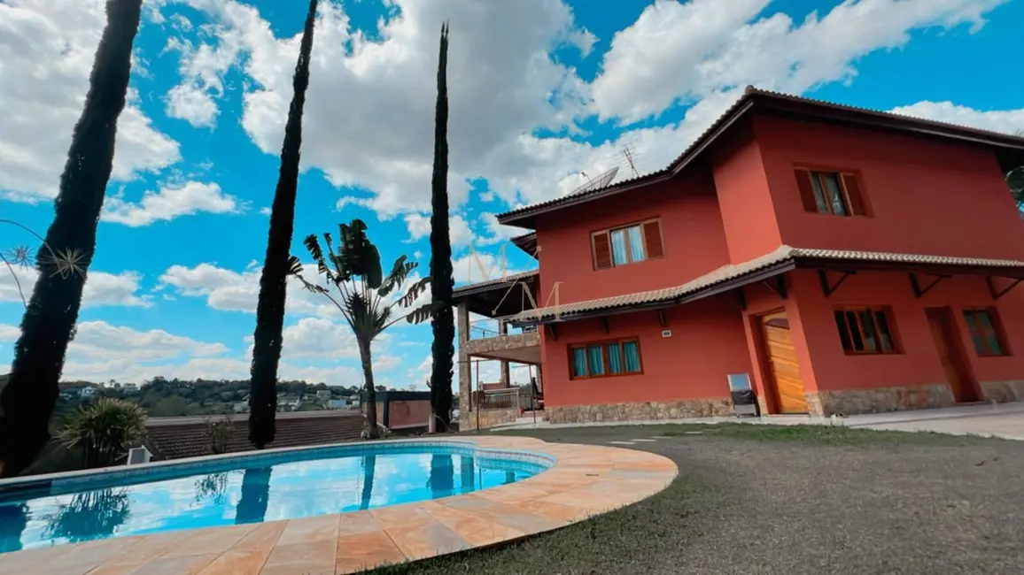 Chácara com 5 quartos à venda, 815m2 em Chácaras Copaco, Aruja - SP - imagem 9 Foto 9 de Chácara com 5 quartos à venda, 815m2 em Chácaras Copaco, Aruja - SP