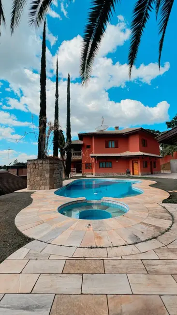 Chácara com 5 quartos à venda, 815m2 em Chácaras Copaco, Aruja - SP - imagem 8 Foto 8 de Chácara com 5 quartos à venda, 815m2 em Chácaras Copaco, Aruja - SP