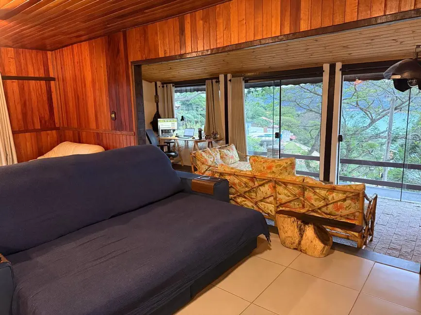 Foto 1 de Chácara com 3 quartos à venda, 2300m2 em Igarata - SP
