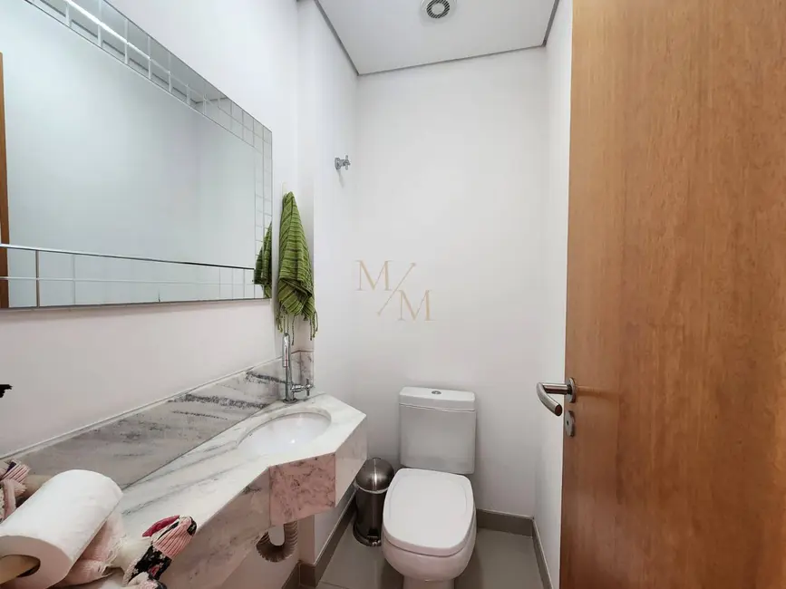 Apartamento com 2 quartos à venda, 59m2 em Vila Mathias, Santos - SP - imagem 8 Foto 8 de Apartamento com 2 quartos à venda, 59m2 em Vila Mathias, Santos - SP