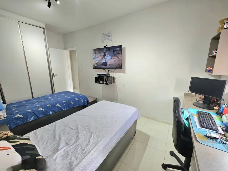 Foto 7 de Apartamento com 2 quartos à venda, 74m2 em Encruzilhada, Santos - SP