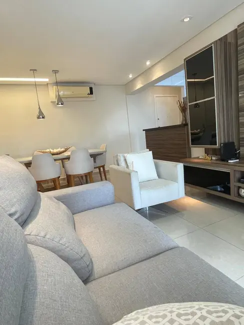 Foto 2 de Apartamento com 3 quartos à venda, 92m2 em Encruzilhada, Santos - SP