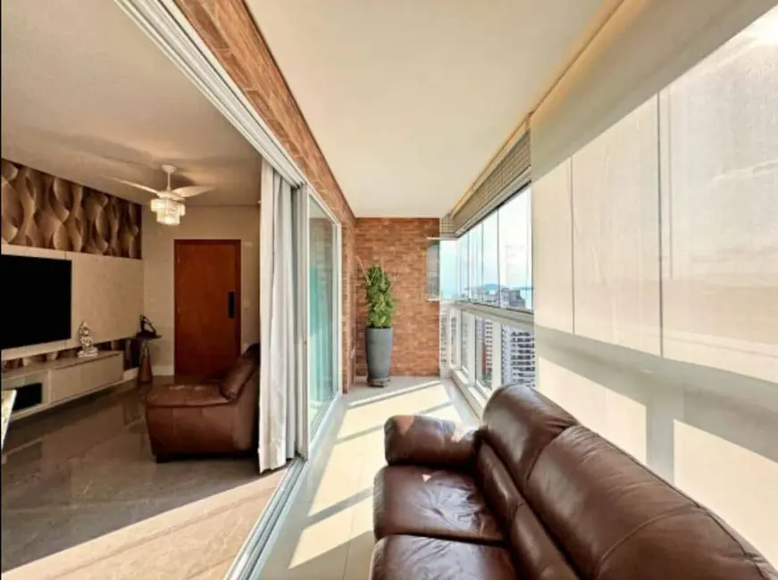Apartamento com 3 quartos à venda, 141m2 em Embaré, Santos - SP - imagem 8 Foto 8 de Apartamento com 3 quartos à venda, 141m2 em Embaré, Santos - SP