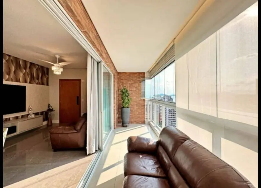 Apartamento com 3 quartos à venda, 141m2 em Embaré, Santos - SP - imagem 5 Foto 5 de Apartamento com 3 quartos à venda, 141m2 em Embaré, Santos - SP