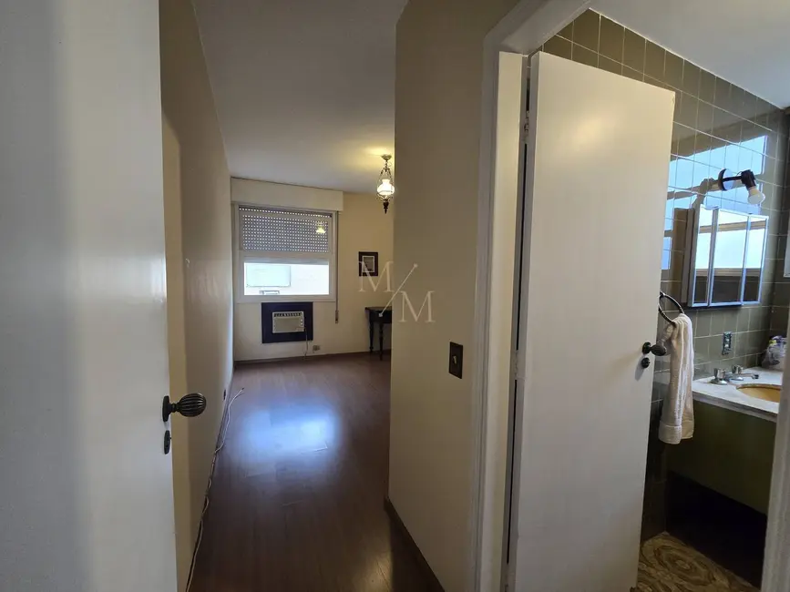 Foto 9 de Apartamento com 3 quartos à venda, 165m2 em Gonzaga, Santos - SP