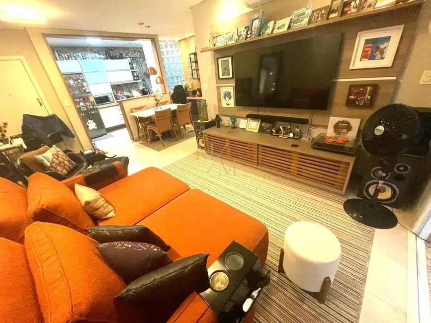 Foto 4 de Apartamento com 2 quartos à venda, 90m2 em Embaré, Santos - SP