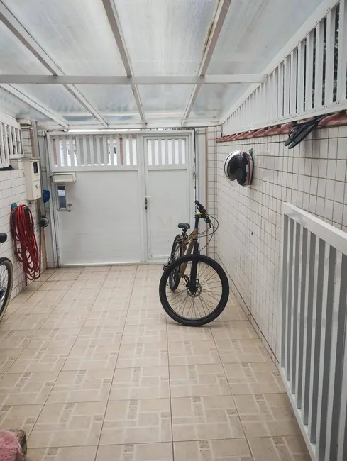 Foto 3 de Casa com 3 quartos à venda, 90m2 em Vila Belmiro, Santos - SP