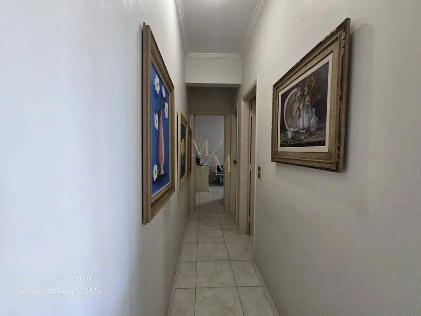 Apartamento com 2 quartos para alugar, 94m2 em Pompéia, Santos - SP - imagem 6 Foto 6 de Apartamento com 2 quartos para alugar, 94m2 em Pompéia, Santos - SP