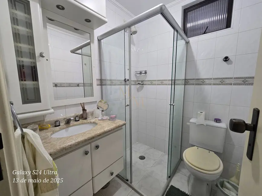Apartamento com 2 quartos para alugar, 94m2 em Pompéia, Santos - SP - imagem 9 Foto 9 de Apartamento com 2 quartos para alugar, 94m2 em Pompéia, Santos - SP