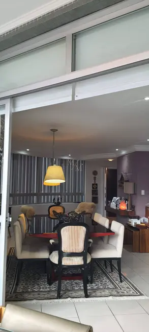 Apartamento com 3 quartos à venda e para alugar, 204m2 em Gonzaga, Santos - SP - imagem 3 Foto 3 de Apartamento com 3 quartos à venda e para alugar, 204m2 em Gonzaga, Santos - SP