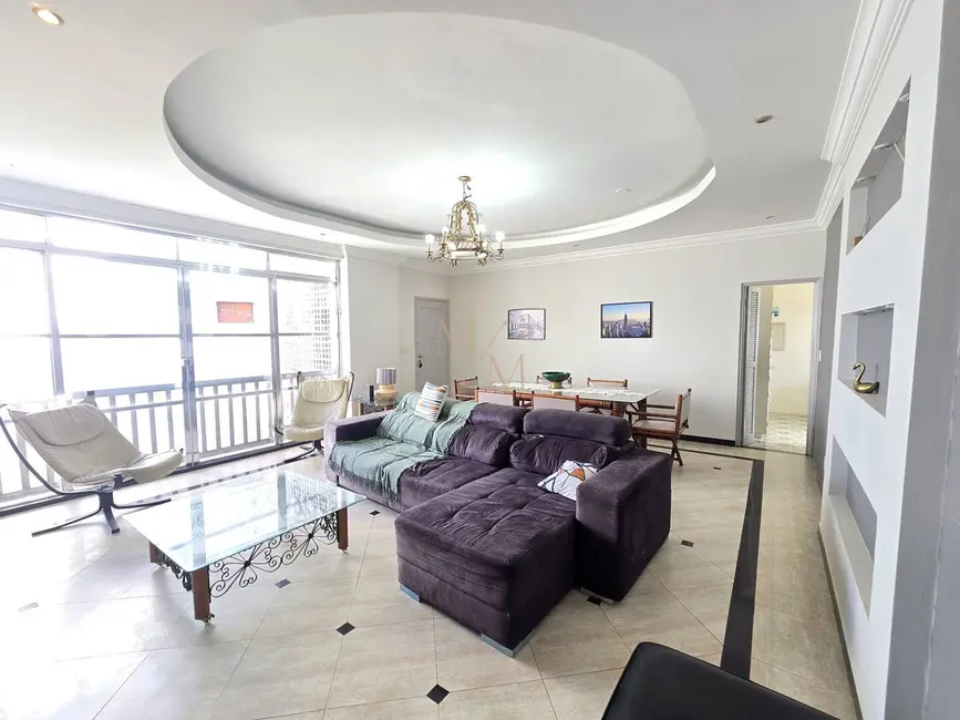 Apartamento com 3 quartos à venda e para alugar, 124m2 em Gonzaga, Santos - SP - imagem 4 Foto 4 de Apartamento com 3 quartos à venda e para alugar, 124m2 em Gonzaga, Santos - SP