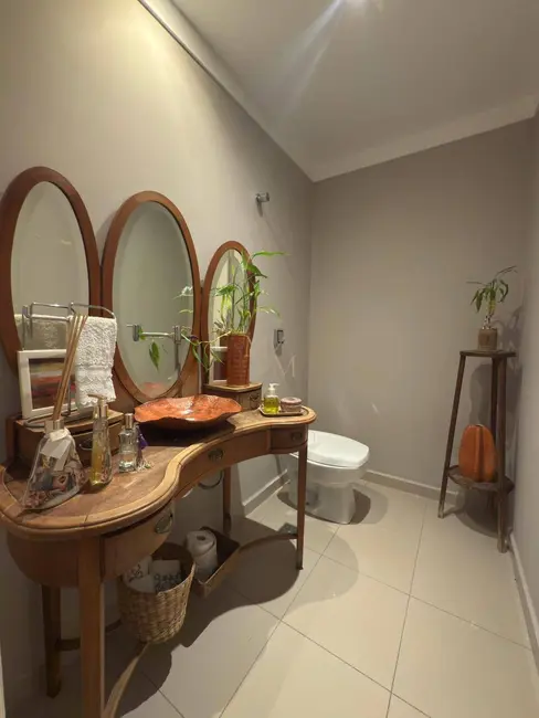 Cobertura com 4 quartos à venda e para alugar, 255m2 em Embaré, Santos - SP - imagem 7 Foto 7 de Cobertura com 4 quartos à venda e para alugar, 255m2 em Embaré, Santos - SP