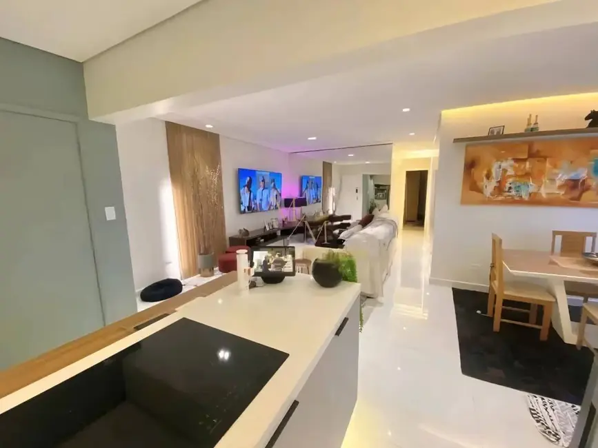 Apartamento com 3 quartos à venda, 120m2 em Campo Grande, Santos - SP - imagem 7 Foto 7 de Apartamento com 3 quartos à venda, 120m2 em Campo Grande, Santos - SP