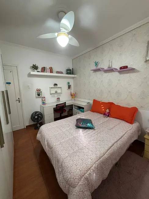 Foto 9 de Apartamento com 2 quartos à venda, 81m2 em Encruzilhada, Santos - SP