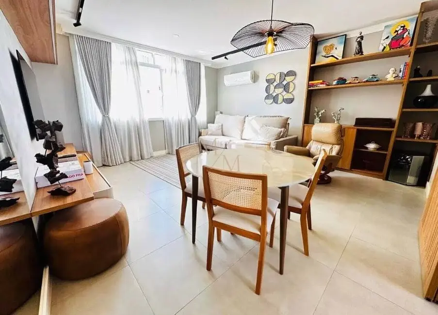 Foto 2 de Apartamento com 3 quartos à venda, 157m2 em Ponta da Praia, Santos - SP