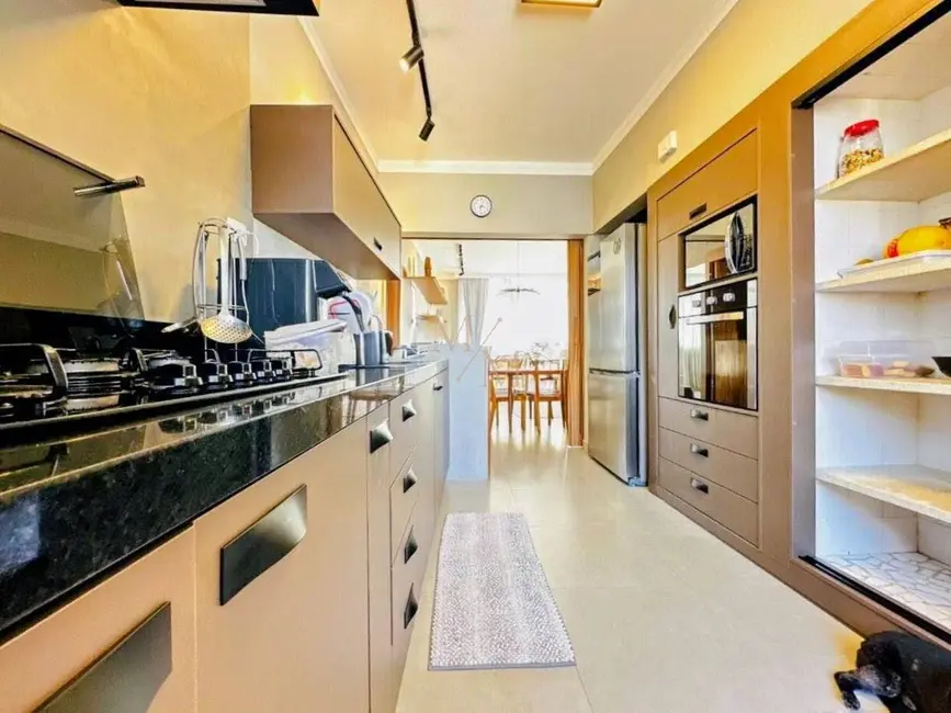 Foto 6 de Apartamento com 3 quartos à venda, 157m2 em Ponta da Praia, Santos - SP