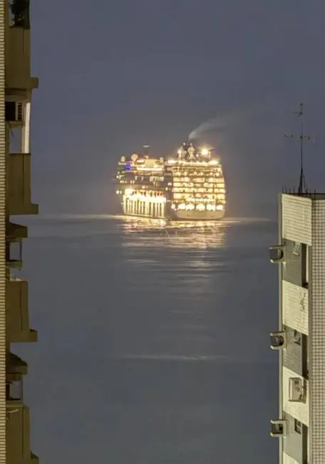 Apartamento com 4 quartos à venda, 187m2 em Aparecida, Santos - SP - imagem 4 Foto 4 de Apartamento com 4 quartos à venda, 187m2 em Aparecida, Santos - SP