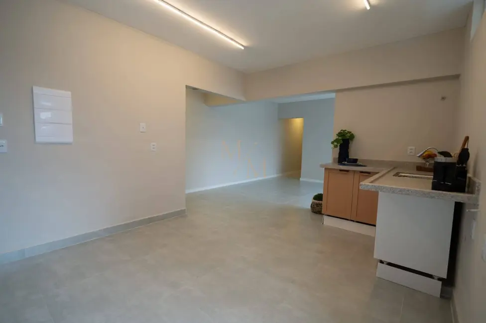 Apartamento com 2 quartos à venda, 105m2 em Gonzaga, Santos - SP - imagem 6 Foto 6 de Apartamento com 2 quartos à venda, 105m2 em Gonzaga, Santos - SP