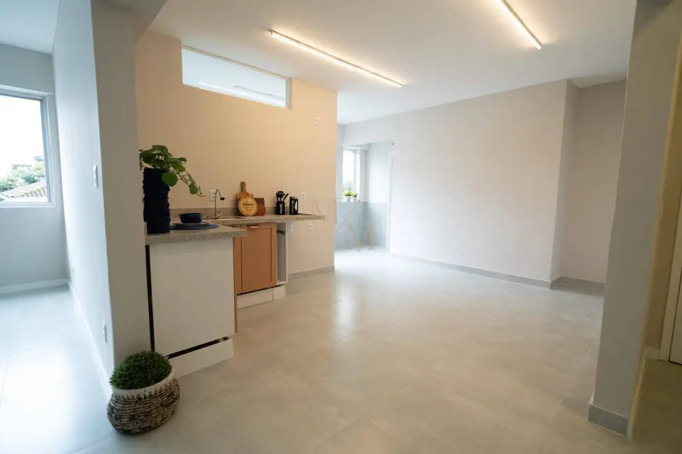 Apartamento com 2 quartos à venda, 105m2 em Gonzaga, Santos - SP - imagem 5 Foto 5 de Apartamento com 2 quartos à venda, 105m2 em Gonzaga, Santos - SP