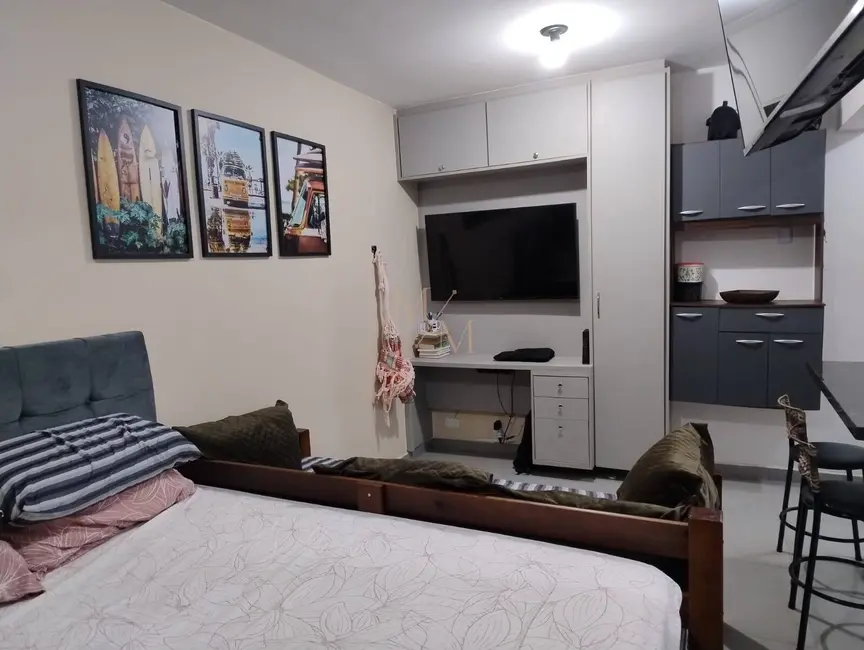 Foto 1 de Kitnet com 1 quarto à venda, 35m2 em Embaré, Santos - SP