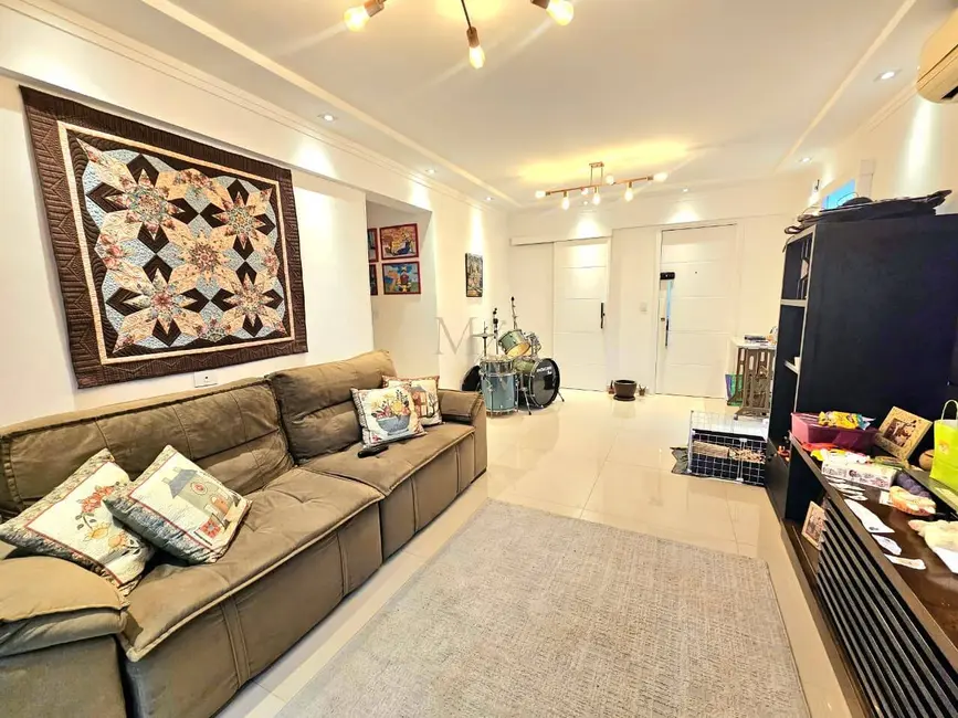 Foto 4 de Apartamento com 3 quartos à venda, 111m2 em Encruzilhada, Santos - SP