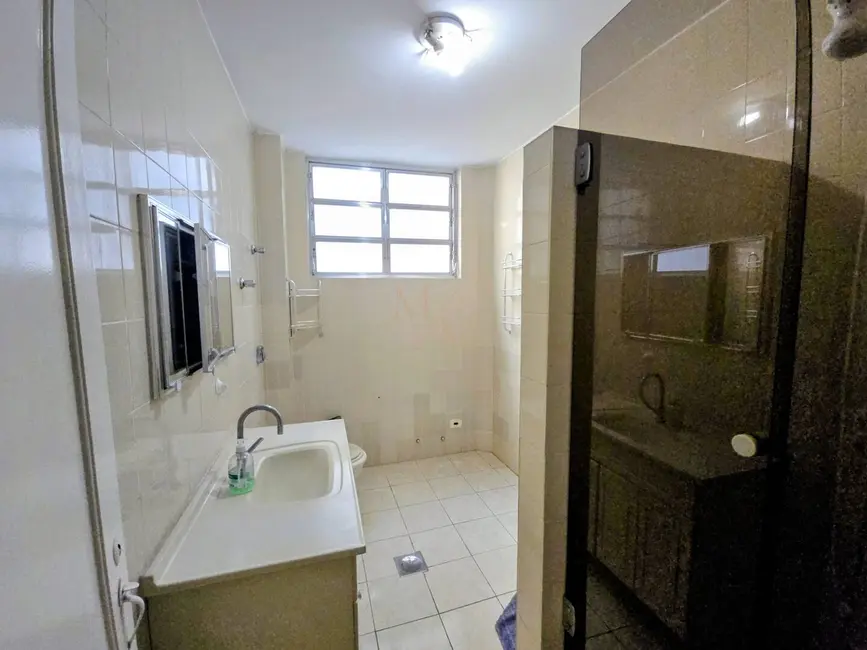 Apartamento com 2 quartos à venda, 110m2 em Gonzaga, Santos - SP - imagem 6 Foto 6 de Apartamento com 2 quartos à venda, 110m2 em Gonzaga, Santos - SP