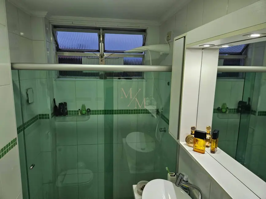 Apartamento com 2 quartos à venda, 84m2 em Embaré, Santos - SP - imagem 9 Foto 9 de Apartamento com 2 quartos à venda, 84m2 em Embaré, Santos - SP