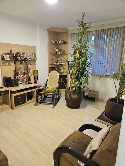 Apartamento com 2 quartos à venda, 84m2 em Embaré, Santos - SP - imagem 2 Foto 2 de Apartamento com 2 quartos à venda, 84m2 em Embaré, Santos - SP