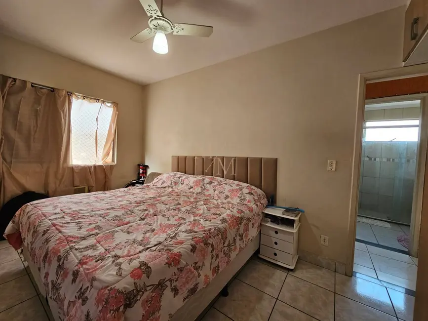 Apartamento com 2 quartos à venda, 94m2 em Marapé, Santos - SP - imagem 8 Foto 8 de Apartamento com 2 quartos à venda, 94m2 em Marapé, Santos - SP